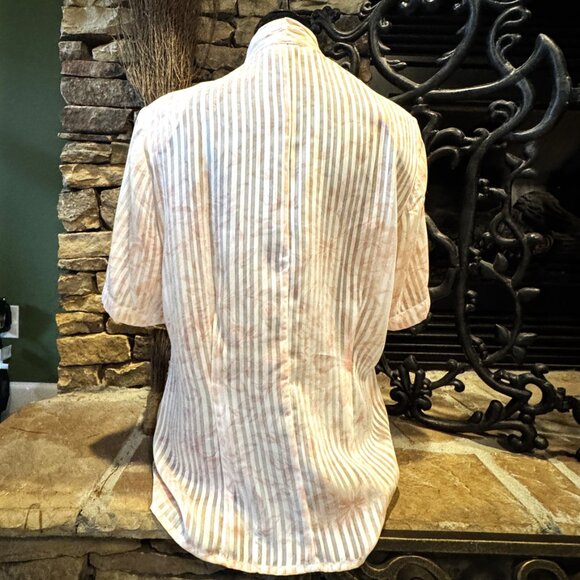 Kate Hill Pink and White Blouse with Elegant Design - Picture 12 of 14